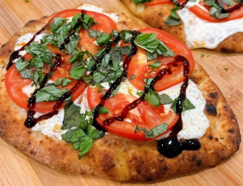 15 Minute Easy Margherita Flatbread Pizza