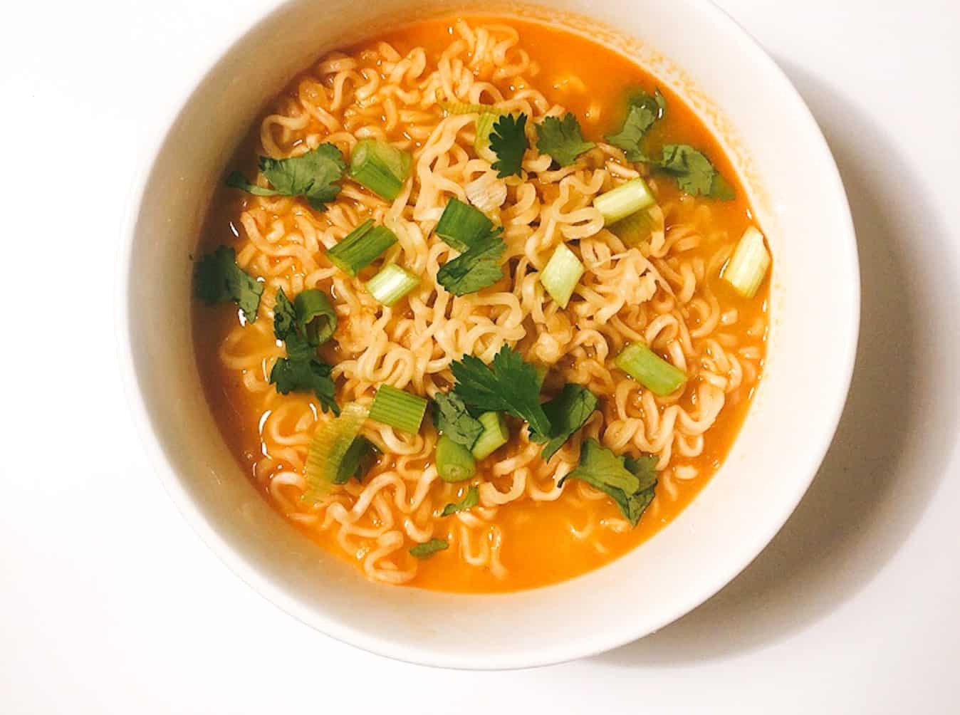 20-Minute Spicy Sriracha Ramen Noodle Soup