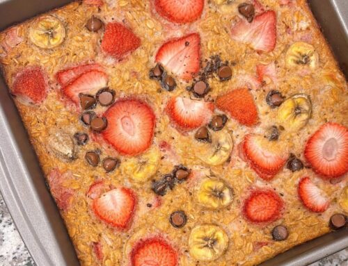 Strawberry Banana Baked Oatmeal
